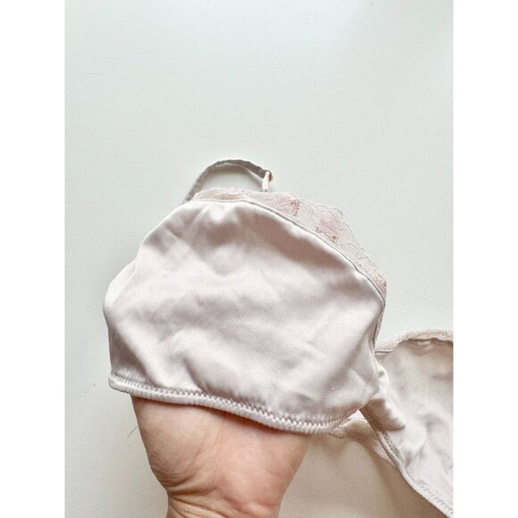 ZARA Light Grey Satin Lace Trim Triangle Bralette Bra, Size L - Picture 2 of 16